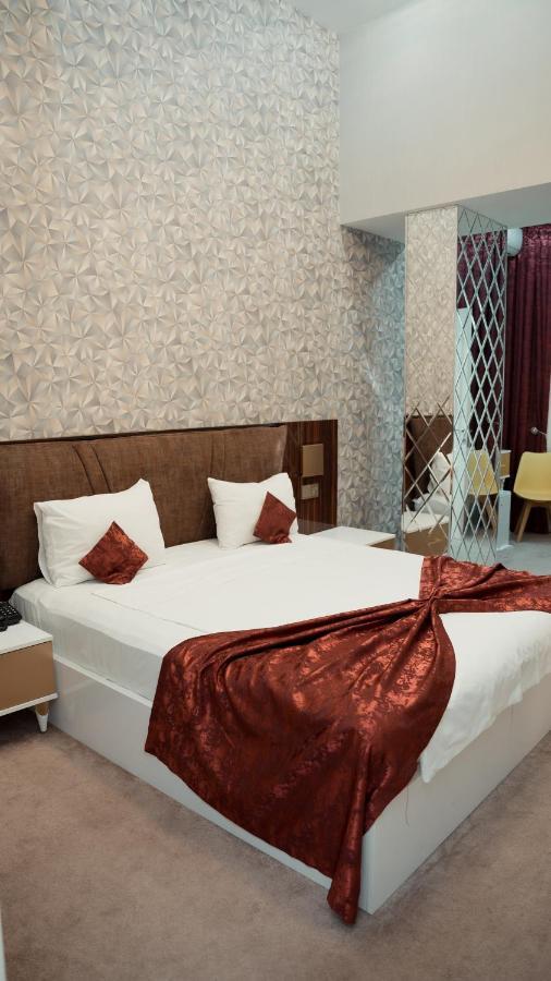 Dionis Baku Hotel Exterior photo