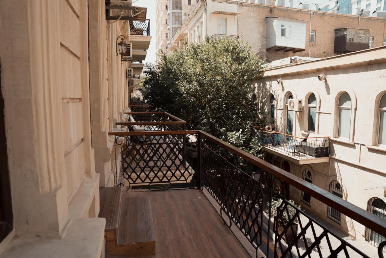 Dionis Baku Hotel Exterior photo